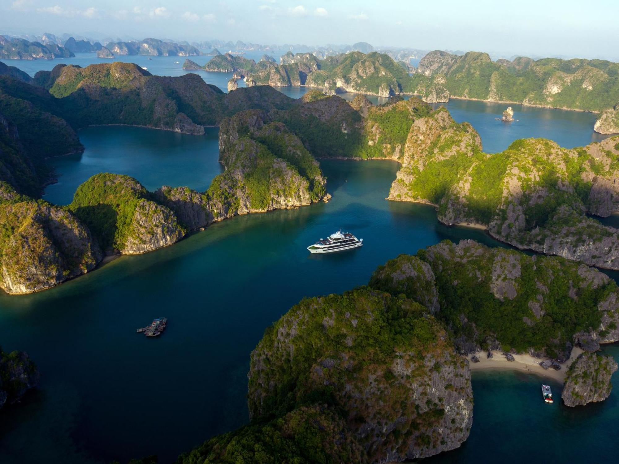 Sunland Halong Hotel And Restaurant Ha Long Buitenkant foto